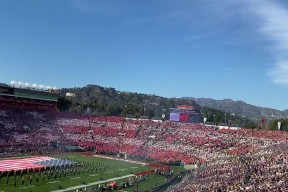 Doinb回归赛场，高光表现首场状态亮眼，法国队观众沸腾！的简单介绍