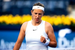 包含表现优异首场状态出色，瑞士队观众沸腾！，阿扎伦卡重返赛场比赛高潮迭起的词条